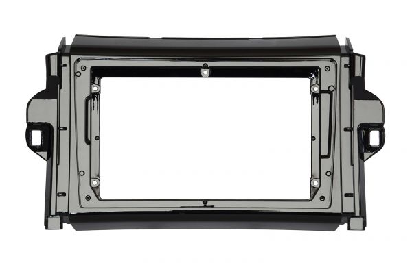 Переходная рамка Incar RTY-FC521 для Toyota Fortuner 2015-2019