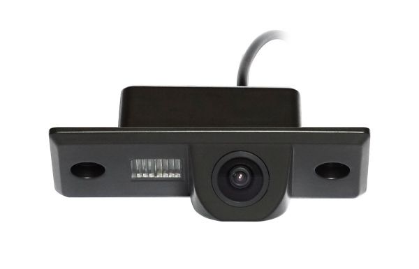 Штатная камера заднего вида Incar VDC-015B Volkwagen Tiguan, Touareg I, Skoda Fabia I-II, Yeti, Porsche Cayenne I