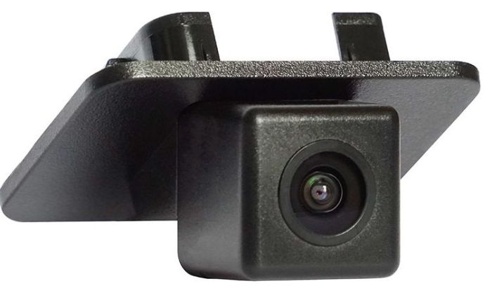 Штатная камера заднего вида Incar VDC-414 MAZDA CX-5 2018+