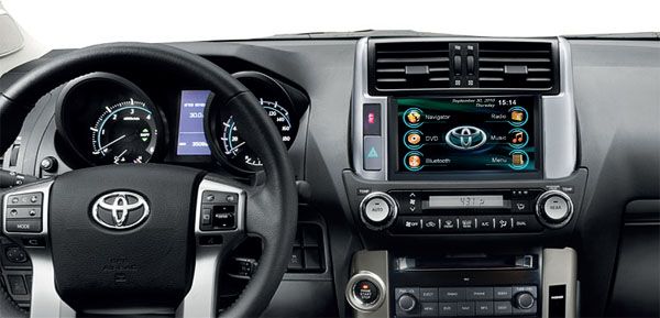 Штатная магнитола Toyota Land Cruiser 150 (Prado) для автомобилей со штатным усилителем (уценка)